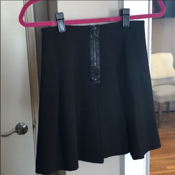 Alice + Olivia Dresses & Skirts - Alice + Olivia pleated skirt